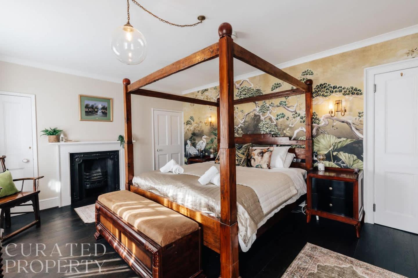 באת' Central Townhouse With Garden & Free Parking מראה חיצוני תמונה